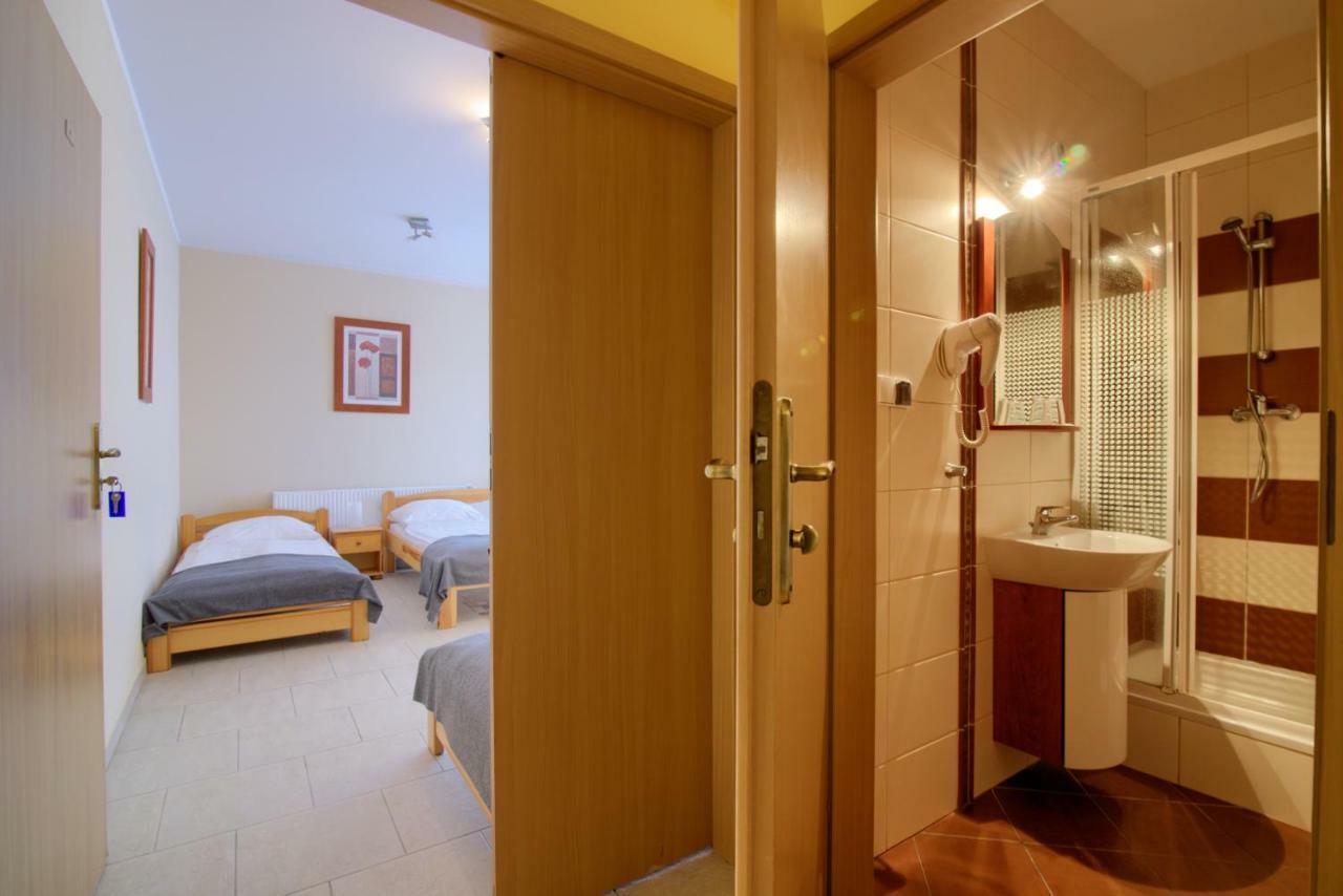 Nawigator Hotel Miedzyzdroje Esterno foto